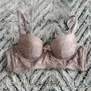 Body by Victoria's Secret bra